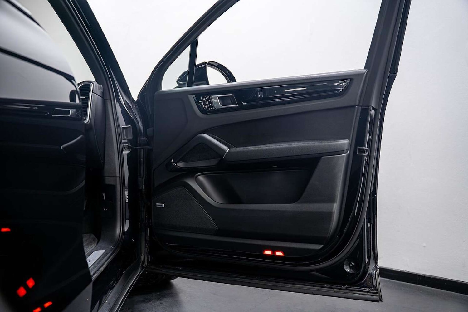 Used Porsche Cayenne 2022 for sale - 77406663: Photo 24