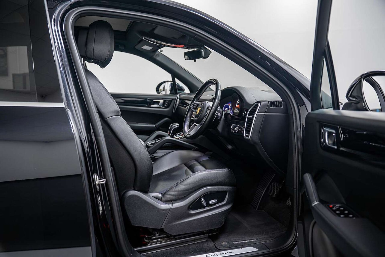 Used Porsche Cayenne 2022 for sale - 77406663: Photo 28