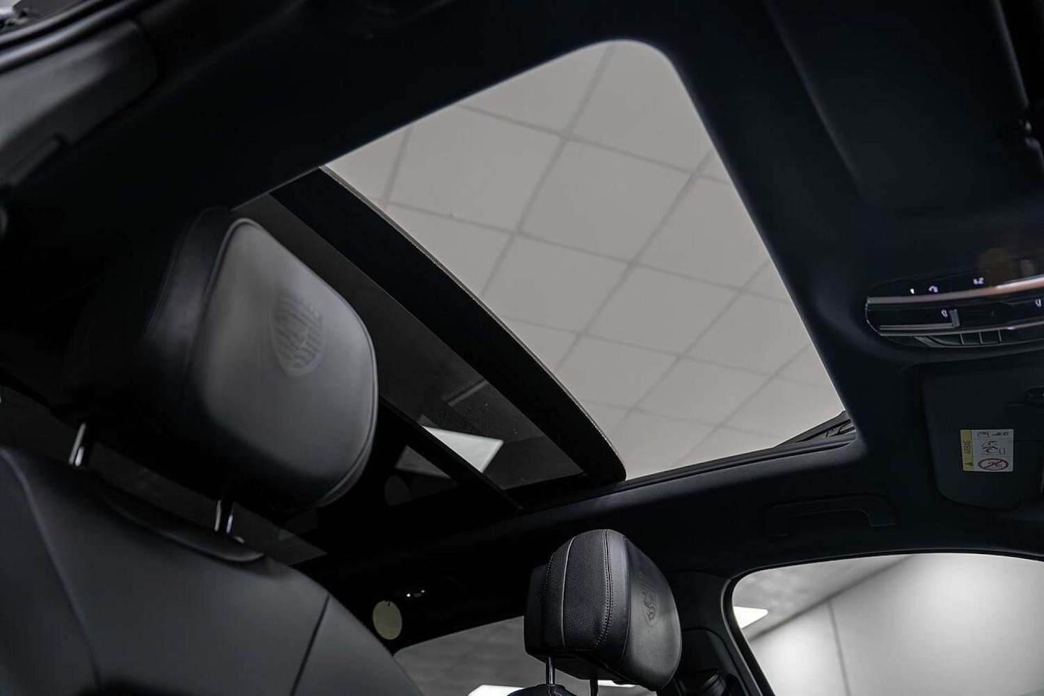 Used Porsche Cayenne 2022 for sale - 77406663: Photo 40