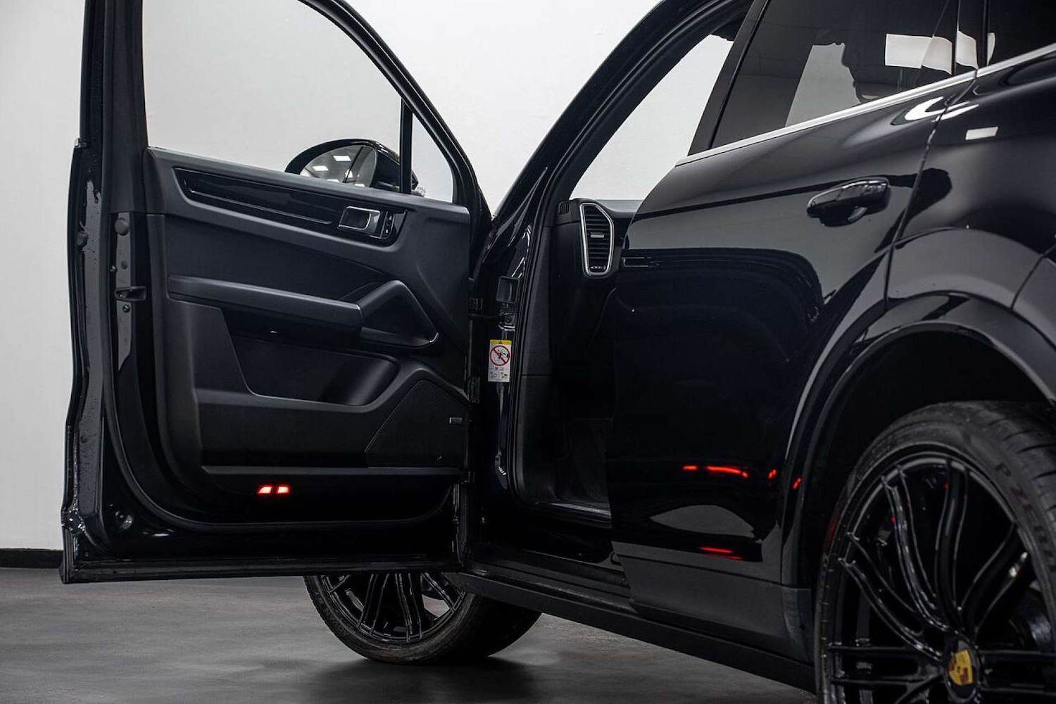 Used Porsche Cayenne 2022 for sale - 77406663: Photo 6