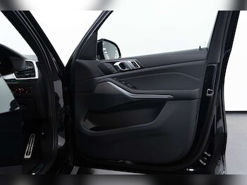 Used BMW X5 2022 for sale - 77547699: Photo