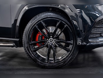 Used Mercedes-Benz GLS 2022 for sale - 76320237: Photo