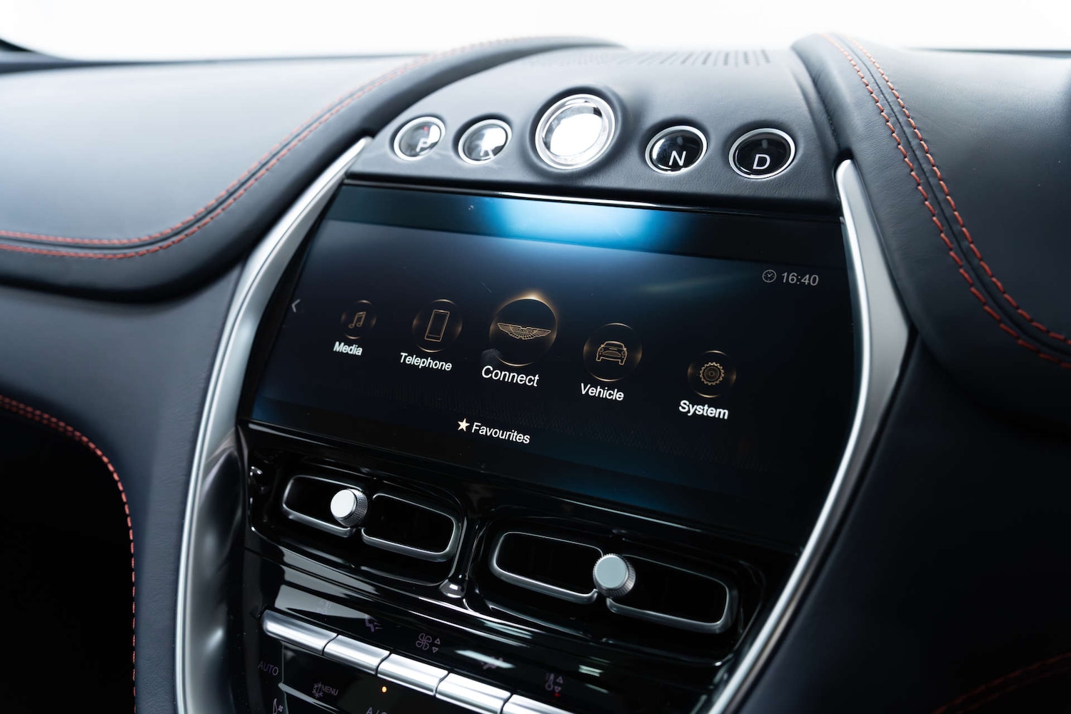 Used Aston Martin DBX 2023 for sale - 77590627: Photo 23