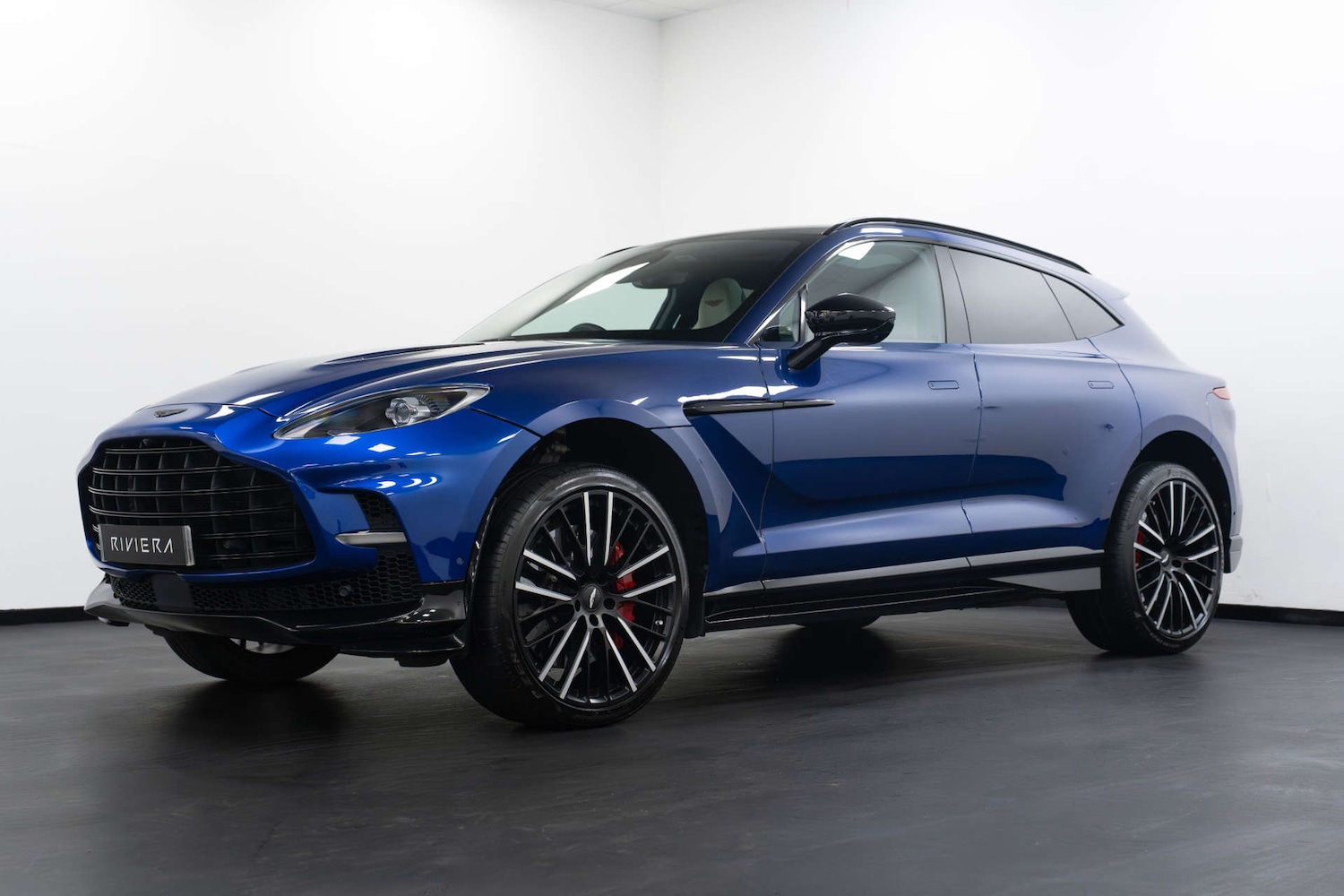 Used Aston Martin DBX 2023 for sale - 77590627: Photo 6