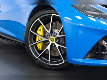 Used Lotus Emira 2024 for sale - 78778648: Photo