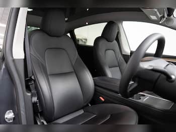 Used Tesla Model Y 2023 for sale - 79733529: Photo