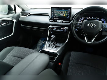Used Toyota RAV4 2021 for sale - 79434915: Photo
