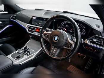 Used BMW 3 Series 2019 for sale - 77311346: Photo