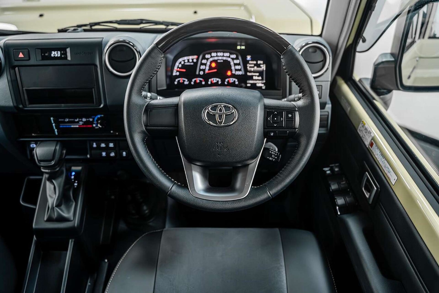 Used Toyota Land Cruiser 2025 for sale - 77406629: Photo 31