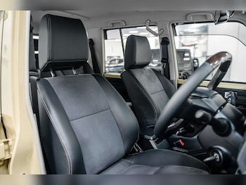 Used Toyota Land Cruiser undefined for sale - 77406629: Photo