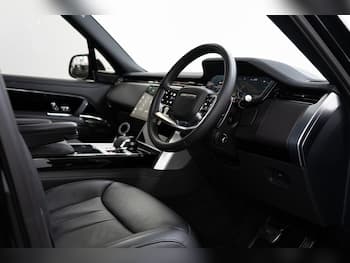 Used Land Rover Range Rover 2024 for sale - 79702999: Photo