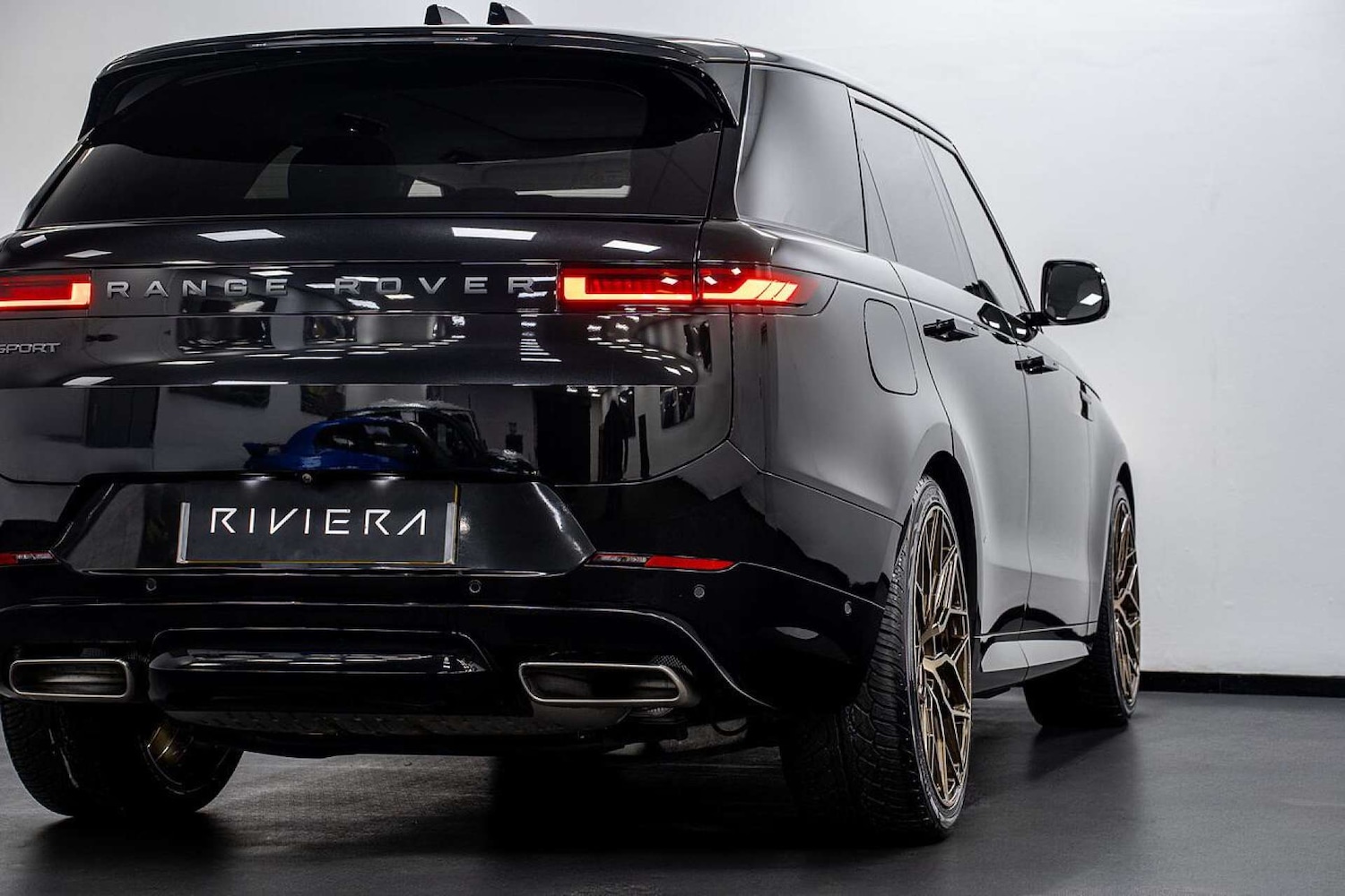 Used Land Rover Range Rover Sport 2024 for sale - 77406623: Photo 10