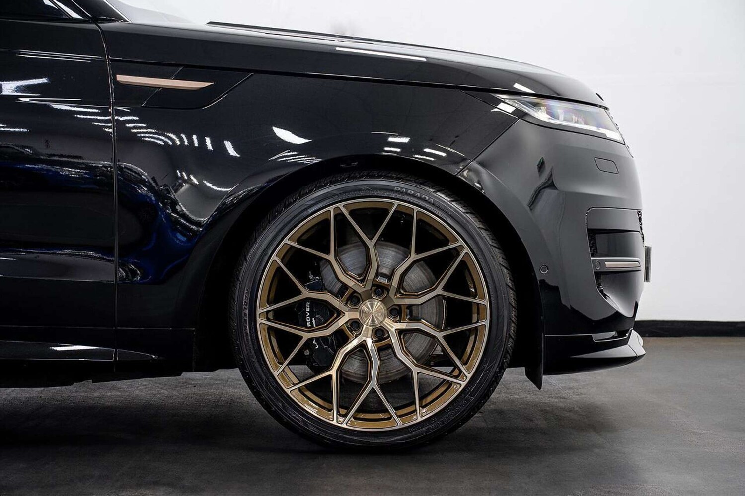 Used Land Rover Range Rover Sport 2024 for sale - 77406623: Photo 15