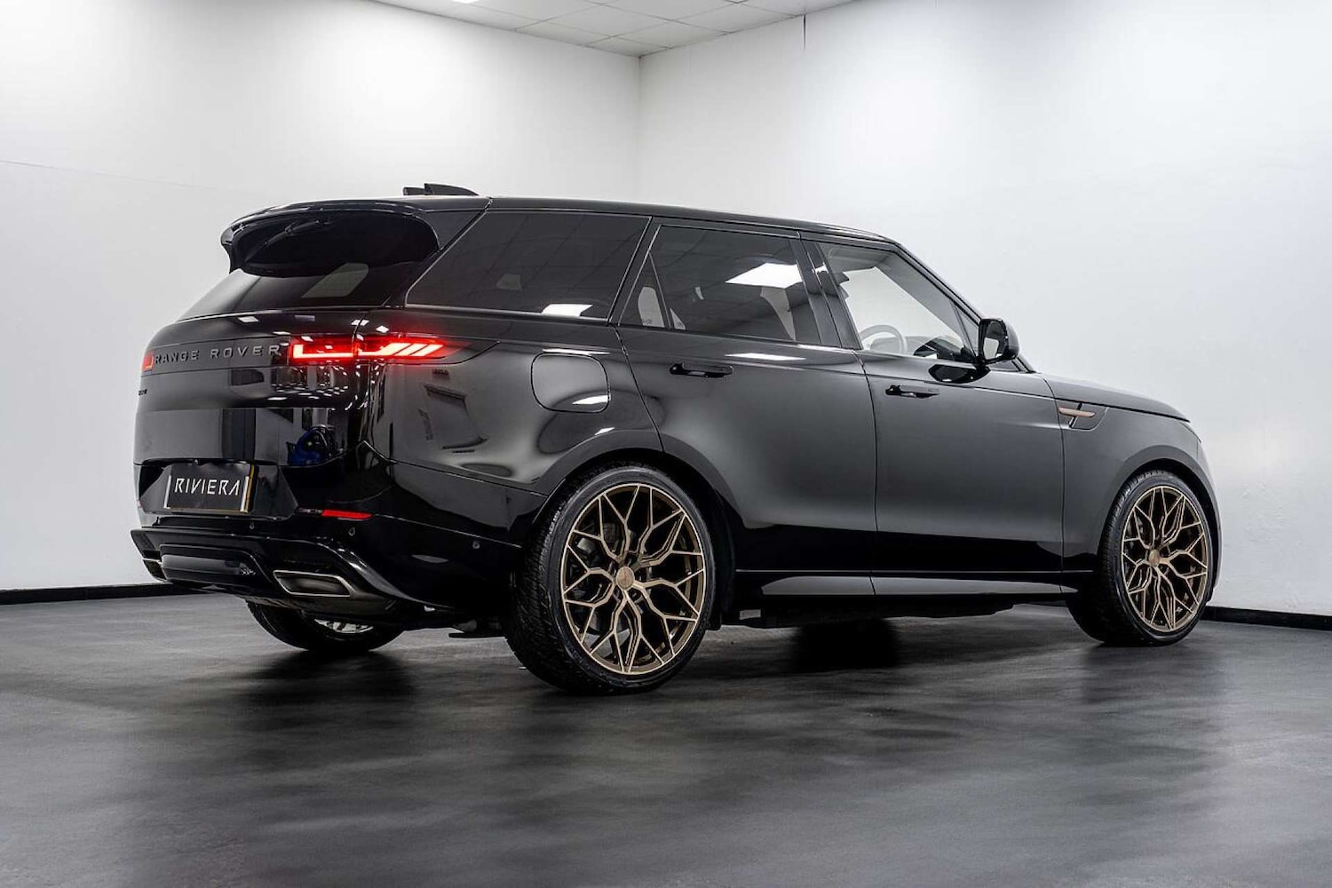 Used Land Rover Range Rover Sport 2024 for sale - 77406623: Photo 16