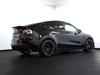 Used Tesla Model Y 2023 for sale - 77406683: Photo