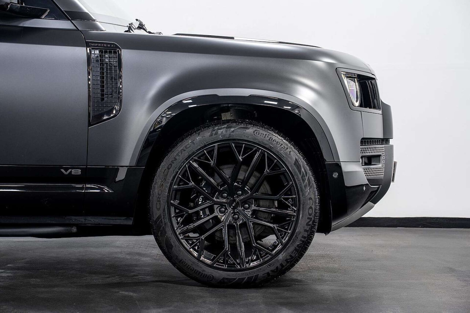 Used Land Rover Defender 2022 for sale - 77406636: Photo 15