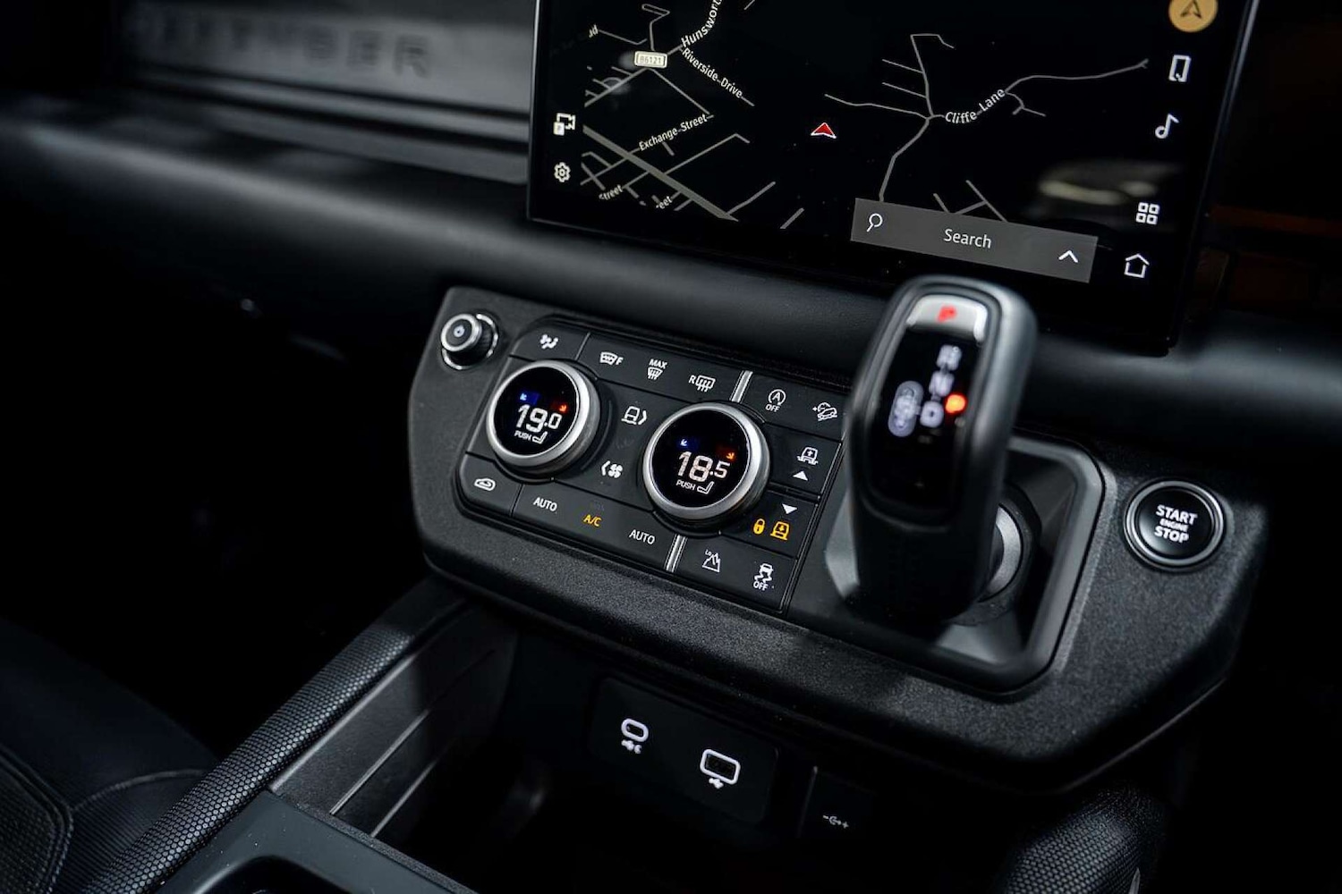 Used Land Rover Defender 2022 for sale - 77406636: Photo 38