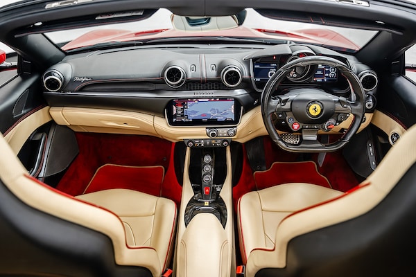 Used Ferrari Portofino 2020 for sale - 75643090: Photo 2