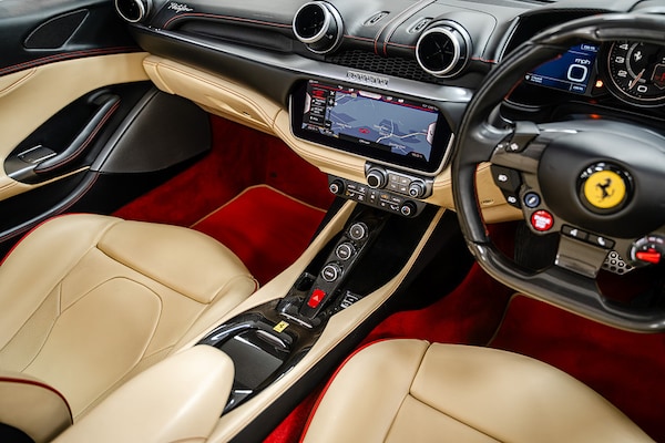 Used Ferrari Portofino 2020 for sale - 75643090: Photo 31