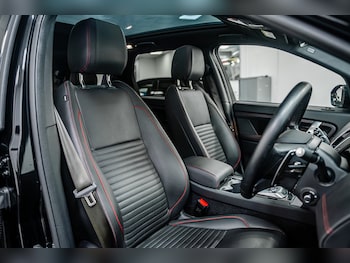 Used Land Rover Discovery Sport 2023 for sale - 75699585: Photo
