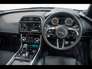 Used Jaguar XE 2024 for sale - 73525837: Photo