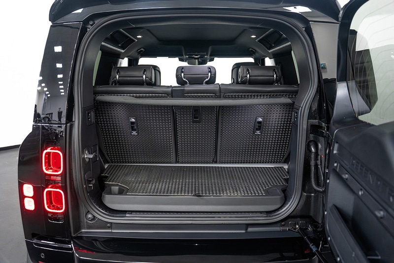 Used Land Rover Defender 2024 for sale - 76413346: Photo 21