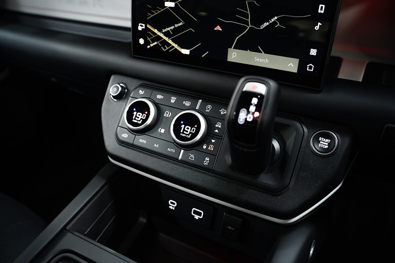 Used Land Rover Defender 2024 for sale - 76413346: Photo 35