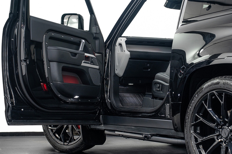 Used Land Rover Defender 2024 for sale - 76413346: Photo 8