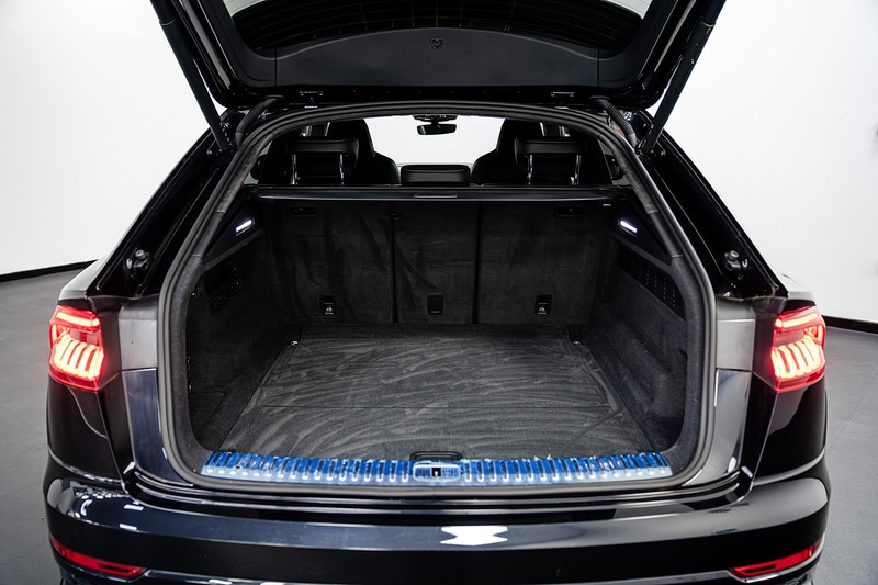 Used Audi Q8 2021 for sale - 76243578: Photo 18