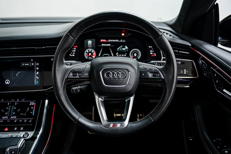 Used Audi Q8 2021 for sale - 76243578: Photo 32