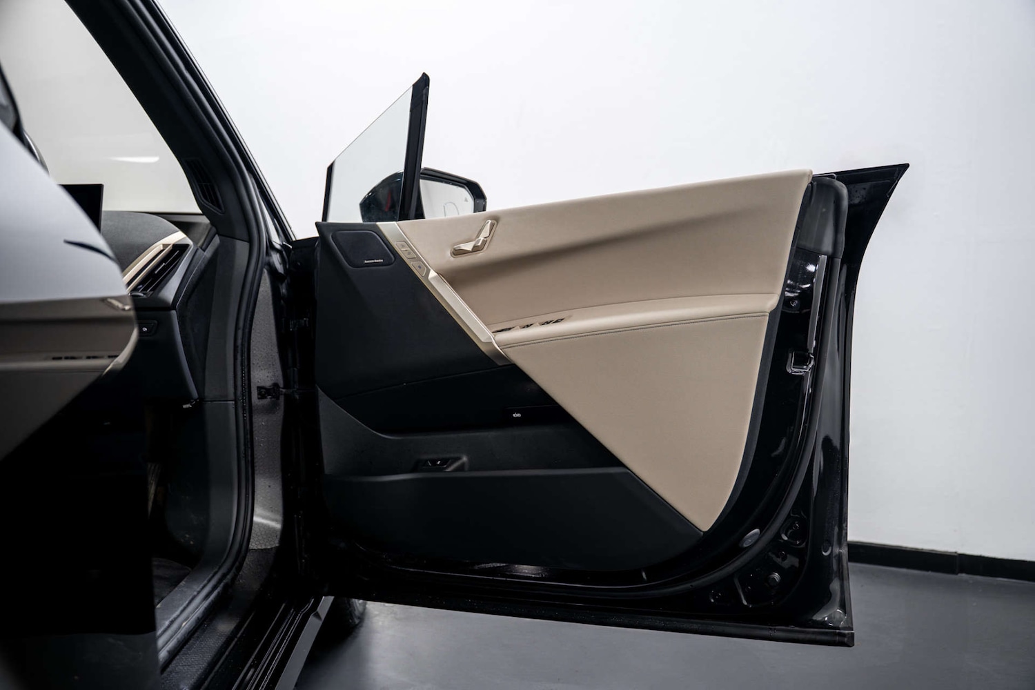 Used BMW iX 2022 for sale - 77406677: Photo 10