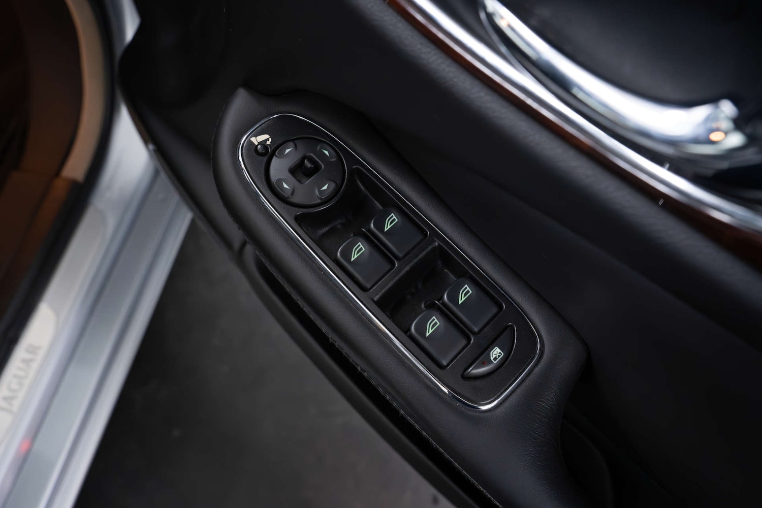 Used Jaguar XJ 2007 for sale - 78027768: Photo 13