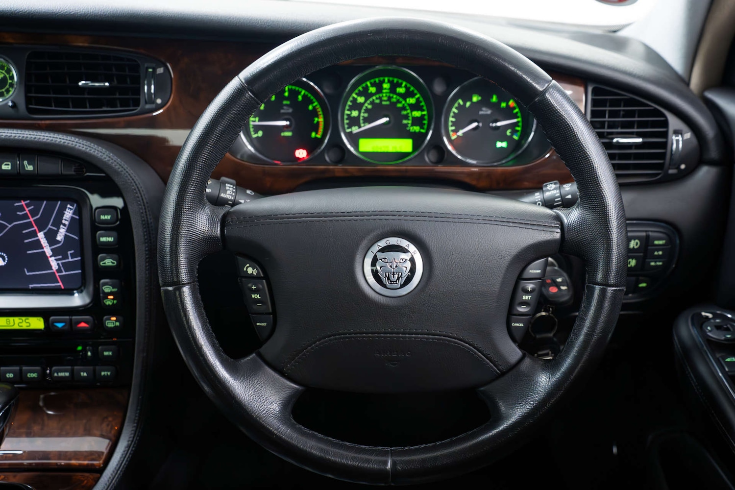 Used Jaguar XJ 2007 for sale - 78027768: Photo 20