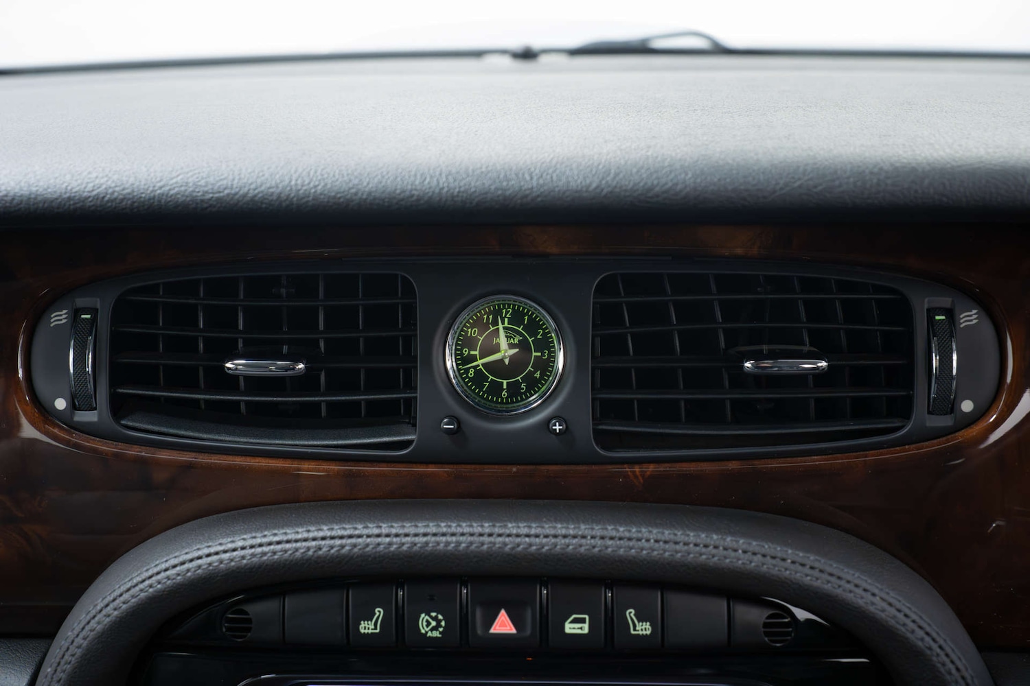 Used Jaguar XJ 2007 for sale - 78027768: Photo 23