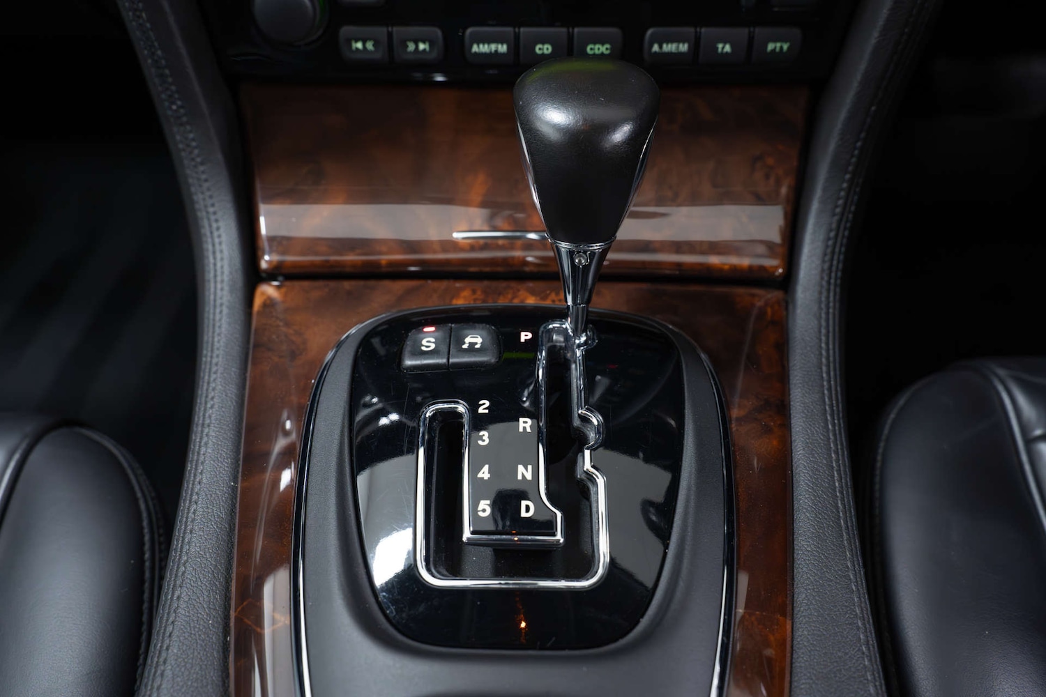 Used Jaguar XJ 2007 for sale - 78027768: Photo 27