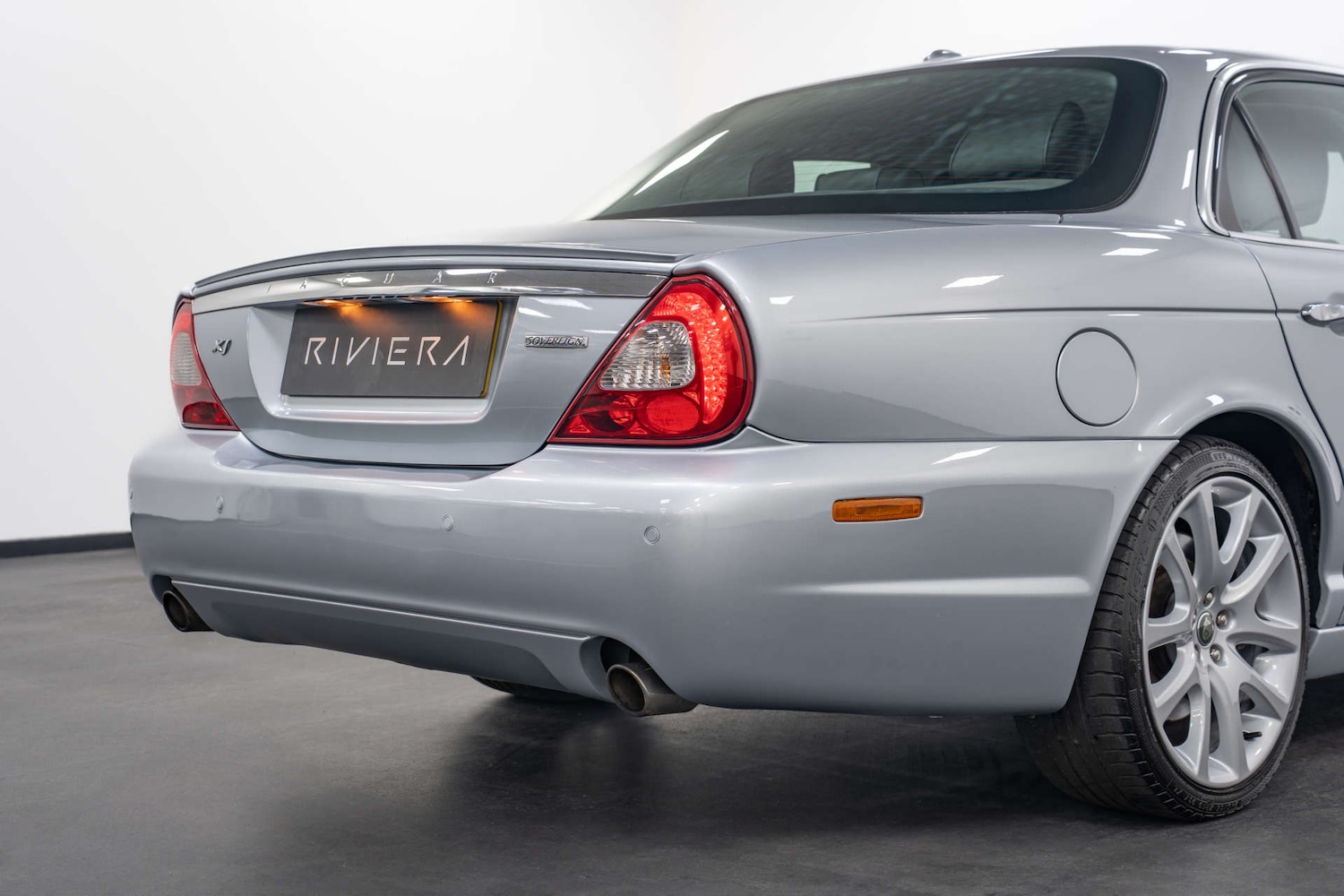 Used Jaguar XJ 2007 for sale - 78027768: Photo 8