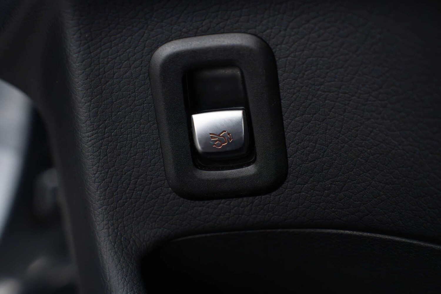 Used Mercedes-Benz GLC 2020 for sale - 78122995: Photo 17