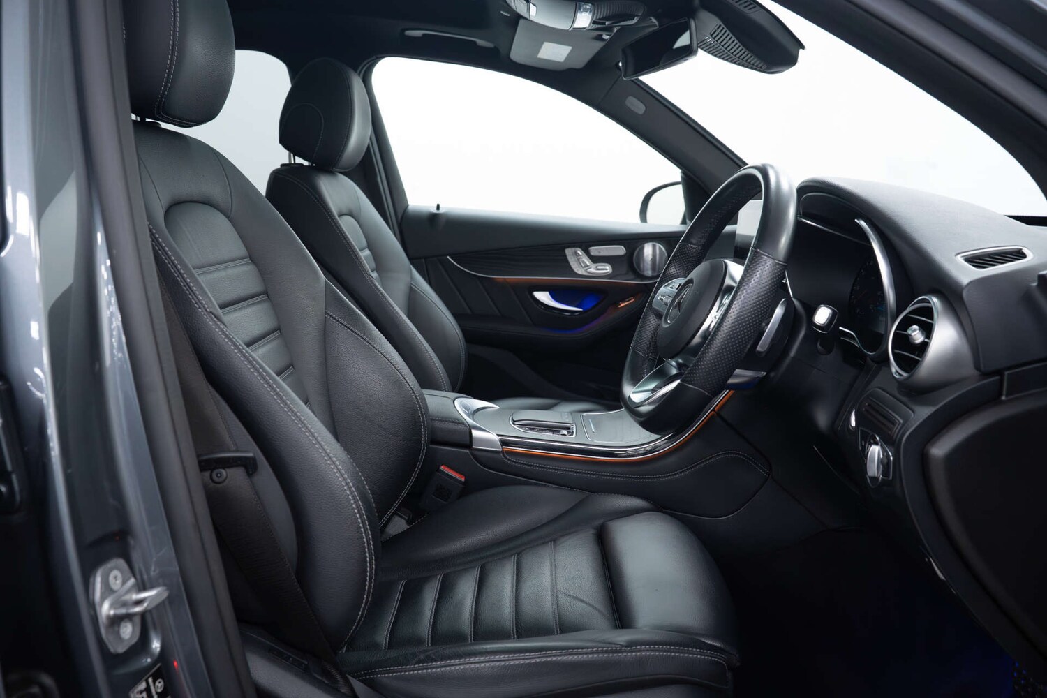 Used Mercedes-Benz GLC 2020 for sale - 78122995: Photo 18