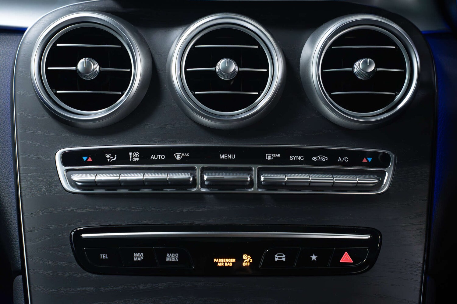 Used Mercedes-Benz GLC 2020 for sale - 78122995: Photo 32