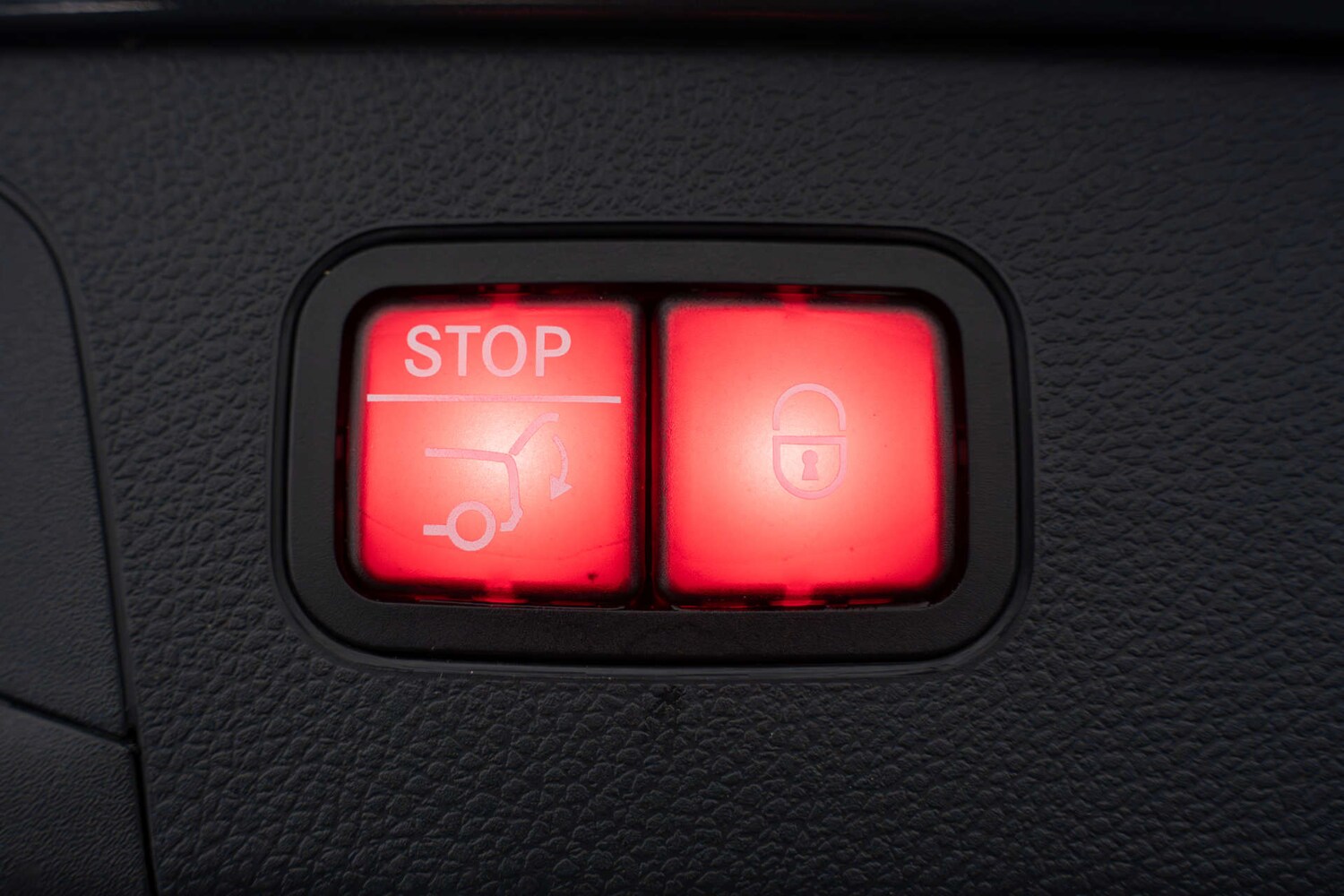 Used Mercedes-Benz GLC 2020 for sale - 78122995: Photo 40