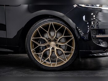 Used Land Rover Range Rover Sport 2024 for sale - 77038583: Photo