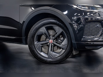 Used Jaguar E-Pace 2021 for sale - 76230487: Photo