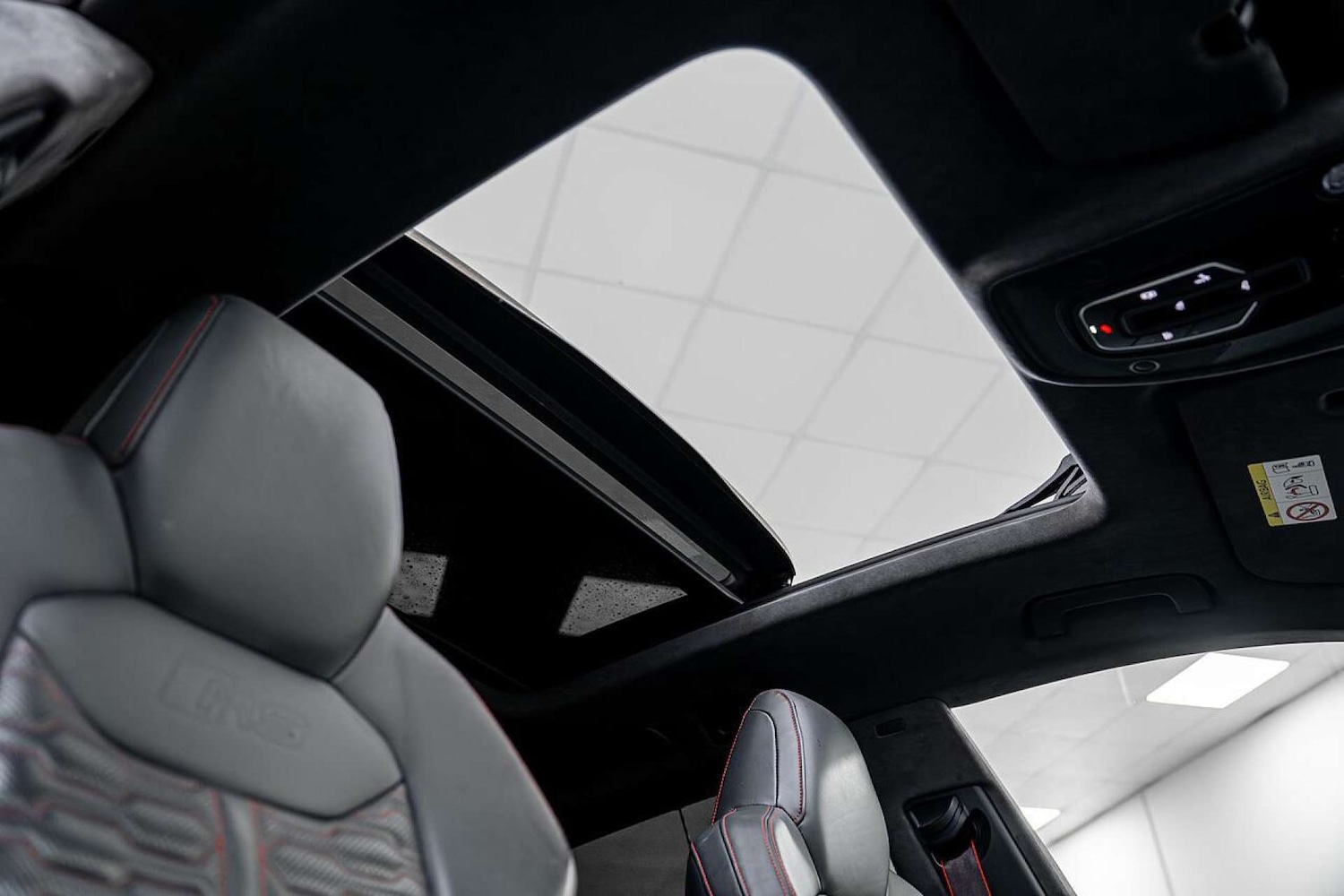 Used Audi RS Q8 2020 for sale - 77406651: Photo 40