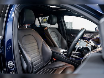Used Mercedes-Benz EQC 2021 for sale - 76197298: Photo