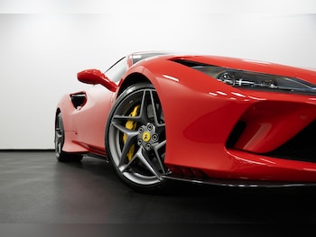 Used Ferrari F8 Tributo 2020 for sale - 78952029: Photo