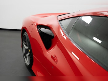 Used Ferrari F8 Tributo 2020 for sale - 78952029: Photo