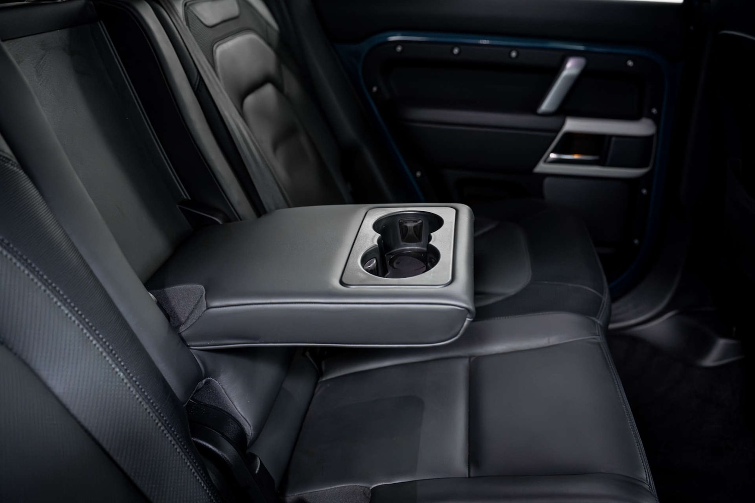 Used Land Rover Defender 2023 for sale - 77406696: Photo 21