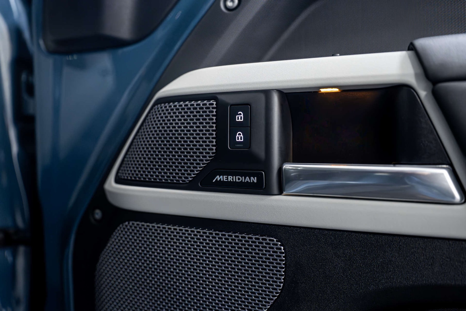 Used Land Rover Defender 2023 for sale - 77406696: Photo 25