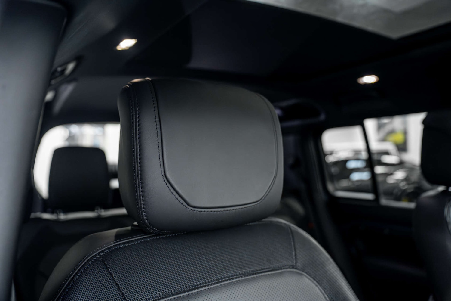 Used Land Rover Defender 2023 for sale - 77406696: Photo 28