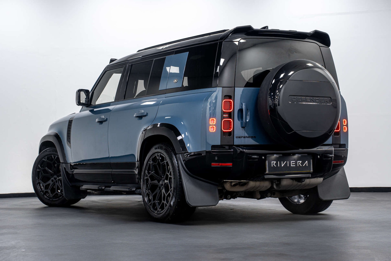 Used Land Rover Defender 2023 for sale - 77406696: Photo 5